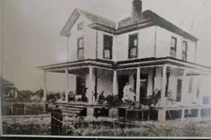 102 S Trowell Ave, Umatilla, FL 32784 - Photo 4