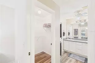 2517 Privada Dr, The Villages, FL 32162 - Photo 12