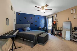 2228 Martins Run, Tavares, FL 32778 - Photo 16