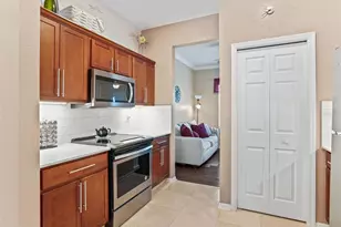 23802 Pine Gulch Ct, Leesburg, FL 34748 - Photo 12