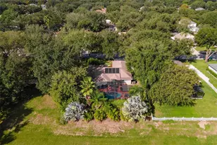 1041 Vassar Dr, Eustis, FL 32726 - Photo 34