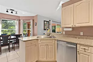 1041 Vassar Dr, Eustis, FL 32726 - Photo 10