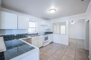 1215 Morin St, Eustis, FL 32726 - Photo 6