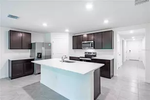 11268 SE 67th Cir, Belleview, FL 34420 - Photo 2