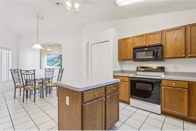 4936 Sawgrass Lake Circle, Leesburg, FL 34748 - Photo 16