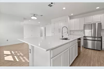17708 Sawgrass Run, Tavares, FL 32778 - Photo 4