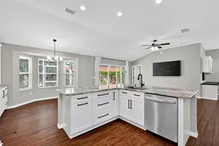 669 Pearson St, The Villages, FL 32162 - Photo 6