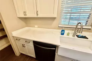 208 Palm Way, Tavares, FL 32778 - Photo 14