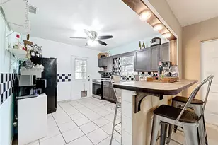 4847 Eagles Nest Rd, Fruitland Park, FL 34731 - Photo 8