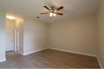 21716 King John Street, Leesburg, FL 34748 - Photo 10