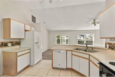 2714 Bayview Drive, Eustis, FL 32726 - Photo 24