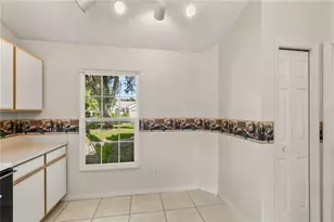 2714 Bayview Dr, Eustis, FL 32726 - Photo 20