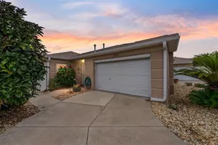 1822 Athens Ln, The Villages, FL 32162 - Photo 2