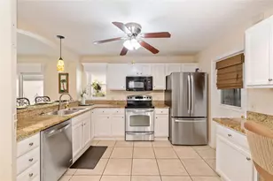 1822 Athens Ln, The Villages, FL 32162 - Photo 10