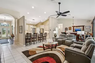 21937 King Alfred St, Leesburg, FL 34748 - Photo 10