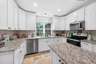 8160 SE 164th Pl, Summerfield, FL 34491 - Photo 18