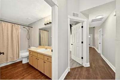 913 Powell Street, Wildwood, FL 34785 - Photo 16