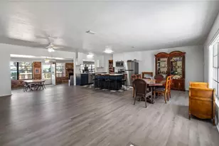 16317 Andrews Cir, Cedar Key, FL 32625 - Photo 12