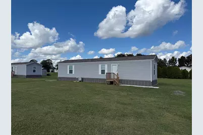 1101 NW 12th Lane, Lake Panasoffkee, FL 33538 - Photo 2