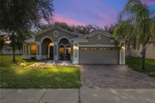 4703 Cape Hatteras Dr, Clermont, FL 34714 - Photo 1