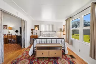 732 Royal Palm Ave, Lady Lake, FL 32159 - Photo 8