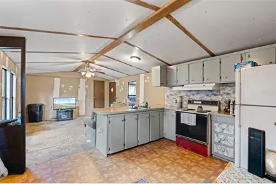 20072 SE 155th Place, Umatilla, FL 32784 - Photo 8