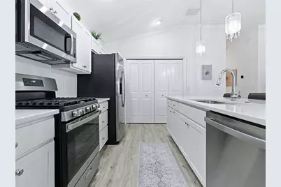 4280 Gale Lane, The Villages, FL 32163 - Photo 6