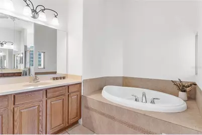 38633 Lakeview Walk, Lady Lake, FL 32159 - Photo 34