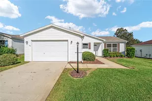 8065 SE 175th Columbia Pl, The Villages, FL 32162 - Photo 2