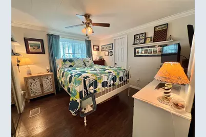 114 Jacaranda Drive, Leesburg, FL 34748 - Photo 32