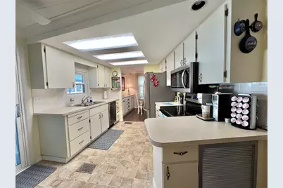 114 Jacaranda Drive, Leesburg, FL 34748 - Photo 6