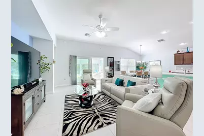 6370 Danielson Loop, The Villages, FL 32163 - Photo 12