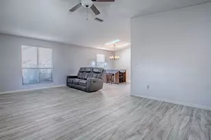 1133 Del Toro Dr, The Villages, FL 32159 - Photo 12