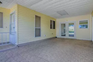 1133 Del Toro Dr, The Villages, FL 32159 - Photo 30