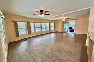 176 Azalea Trail, Leesburg, FL 34748 - Photo 2