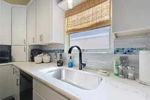 17430 SE 71st Birchbrook Ave, The Villages, FL 32162 - Photo 18