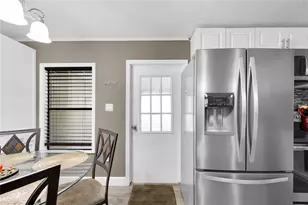 306 S Timber Trail, Wildwood, FL 34785 - Photo 8