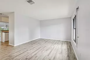 892 Hampton Dr NE, Palm Bay, FL 32905 - Photo 10