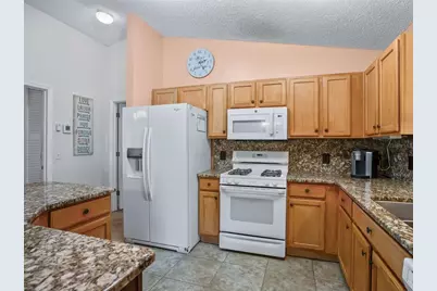 9671 SE 168th Maplesong Lane, The Villages, FL 32162 - Photo 10