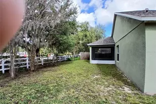 3002 Lorimer Ct, Groveland, FL 34736 - Photo 2