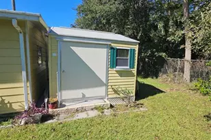 15 Wilderness Dr, Lake Panasoffkee, FL 33538 - Photo 22