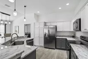 857 Vasquez Ave, The Villages, FL 32163 - Photo 8