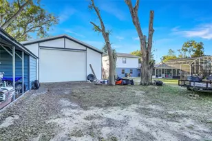 109 Fruitwood Ave, Eustis, FL 32726 - Photo 4