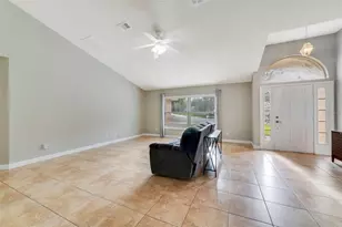 1310 Woods Edge Ct, Minneola, FL 34715 - Photo 14