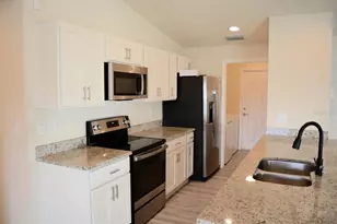 9006 Bamboo Cir, Labelle, FL 33935 - Photo 12