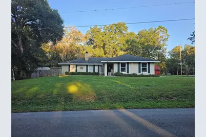 5925 SE 165th Court, Ocklawaha, FL 32179 - Photo 2