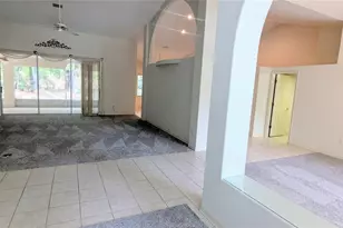 2920 W Lantana Dr, Beverly Hills, FL 34465 - Photo 2