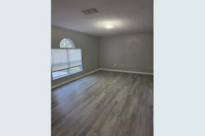 1126 Chateau Circle, Minneola, FL 34715 - Photo 2