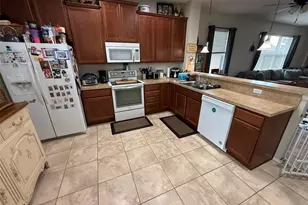 21846 Belgian Ct, Mount Dora, FL 32757 - Photo 10