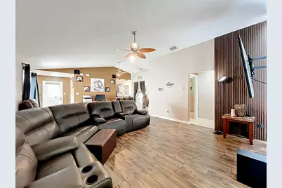 4913 Heron Run Circle, Leesburg, FL 34748 - Photo 14